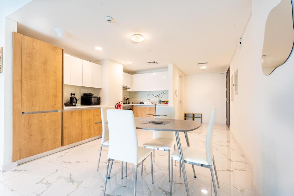 Apartment Rahaloft Bliss 2br Withcity View Etihadairwayscentre *